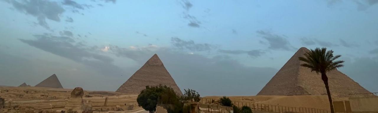 The Gate Hotel Front Pyramids & Sphinx View Kafret el-Gabal Exteriör bild