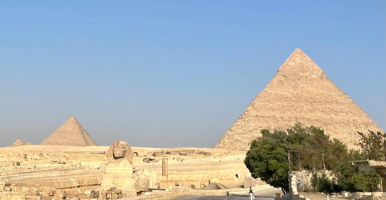 The Gate Hotel Front Pyramids & Sphinx View Kafret el-Gabal Exteriör bild