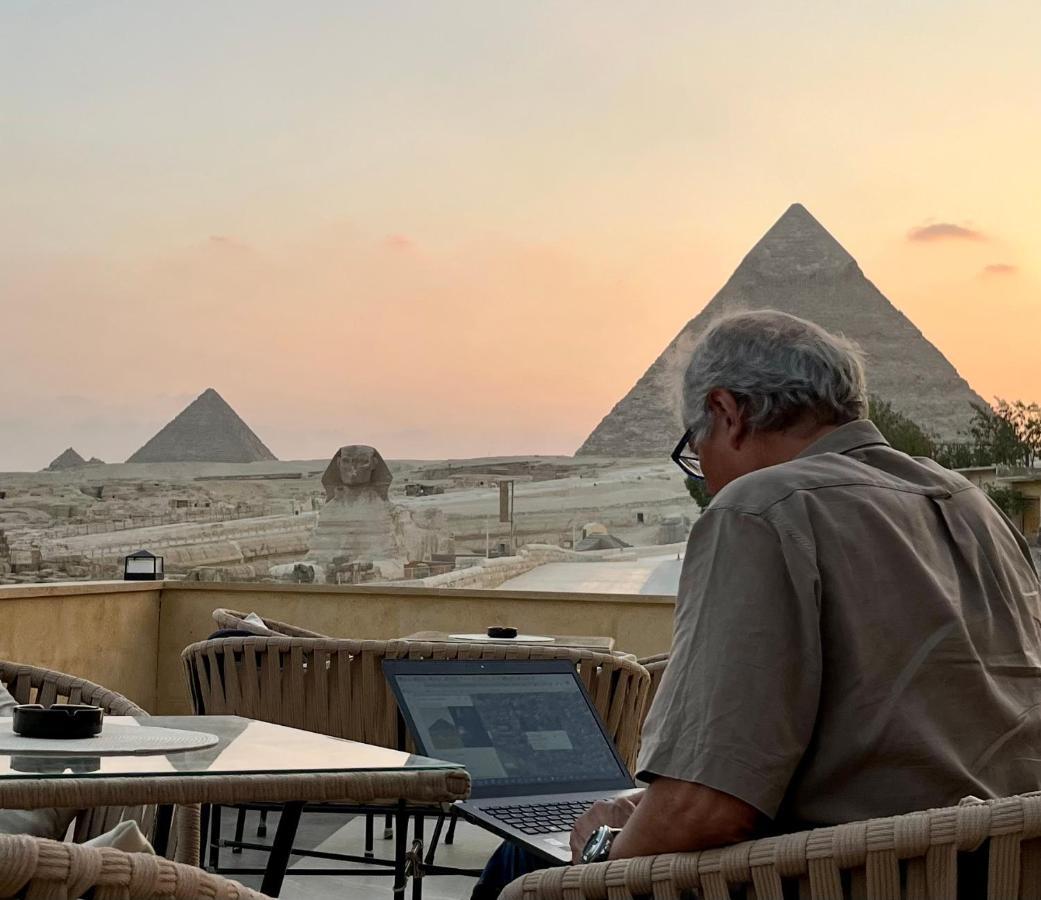 The Gate Hotel Front Pyramids & Sphinx View Kafret el-Gabal Exteriör bild